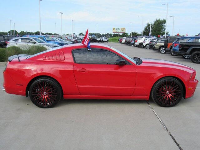 2014 Ford Mustang V6