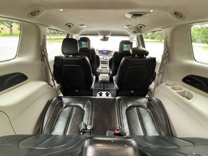 2017 Chrysler Pacifica Limited