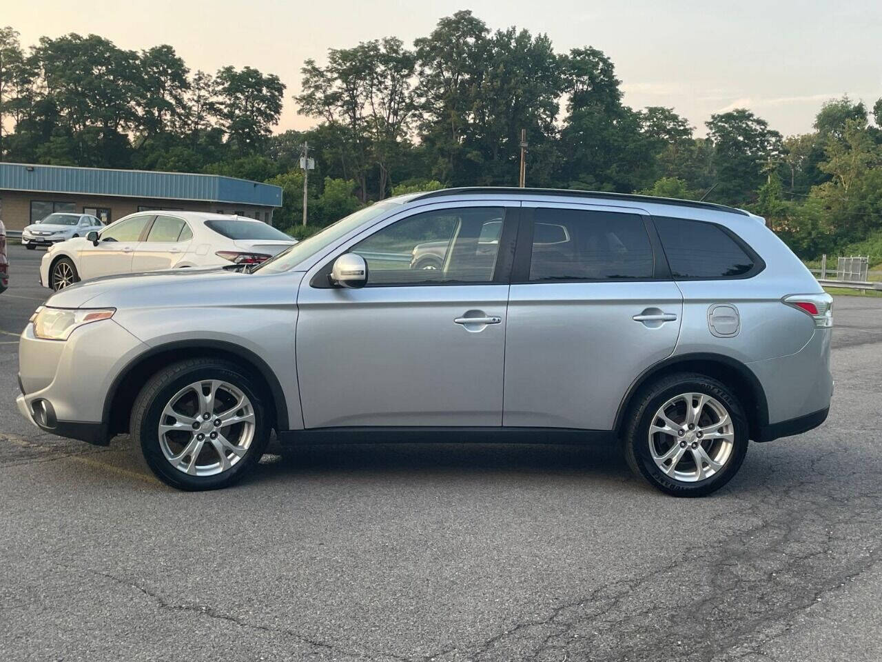 2015 Mitsubishi Outlander for sale at Town Auto Inc in Clifton Park, NY