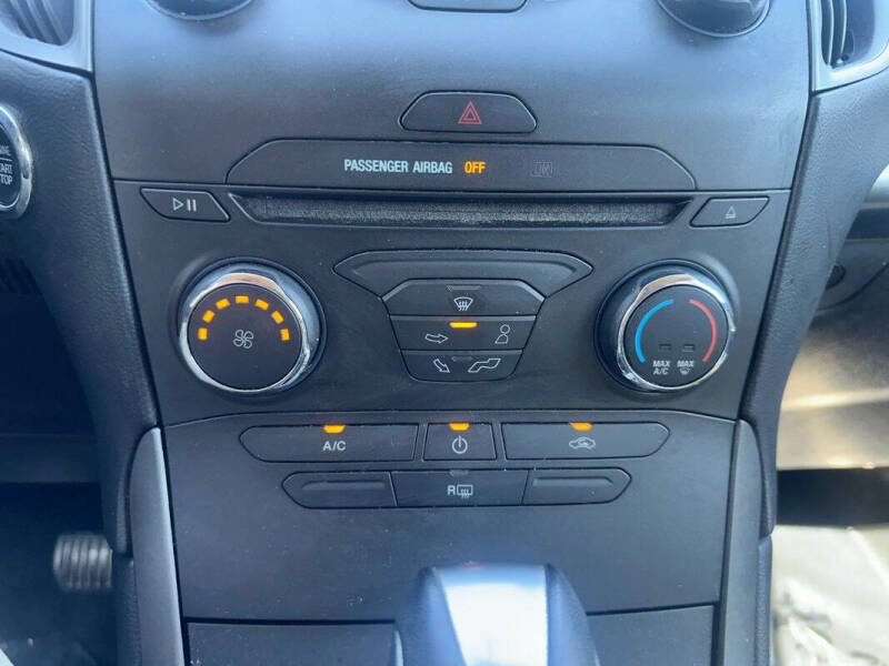 2018 Ford Edge SE