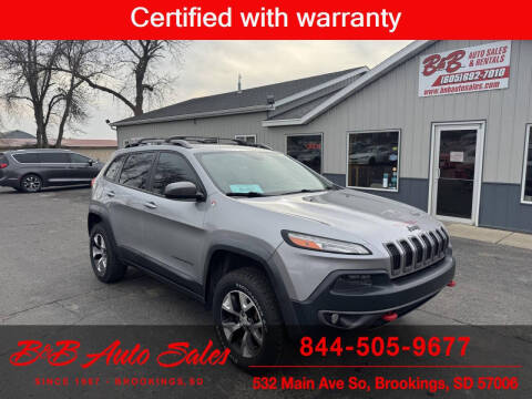 2015 Jeep Cherokee for sale at B & B Auto Sales in Brookings SD