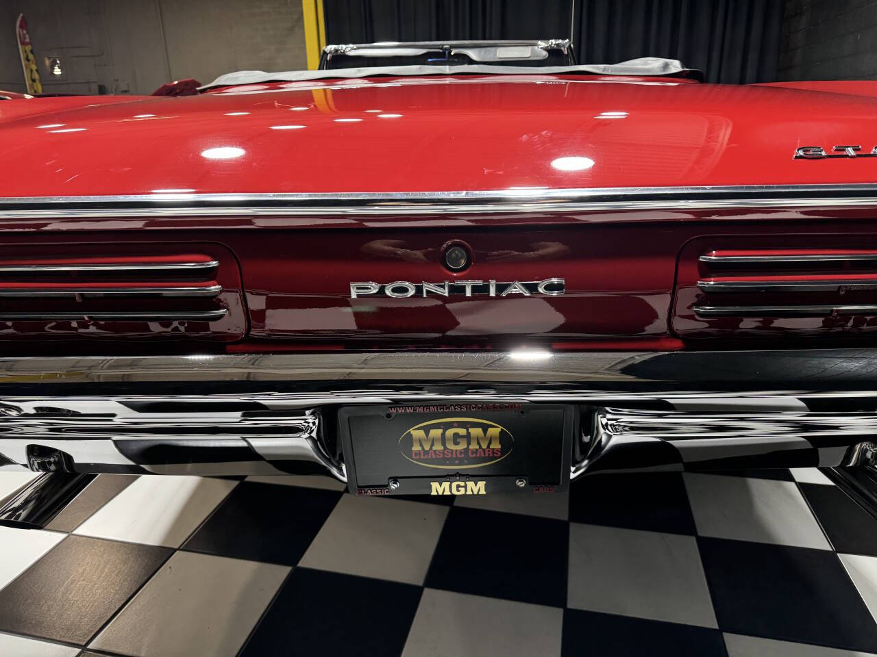 1966 Pontiac GTO 35