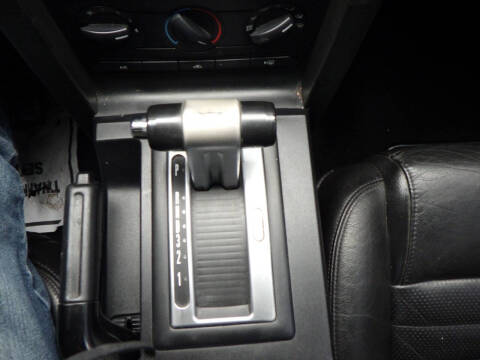 2006 Ford Mustang GT Deluxe