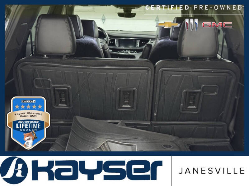 2022 Buick Enclave Avenir