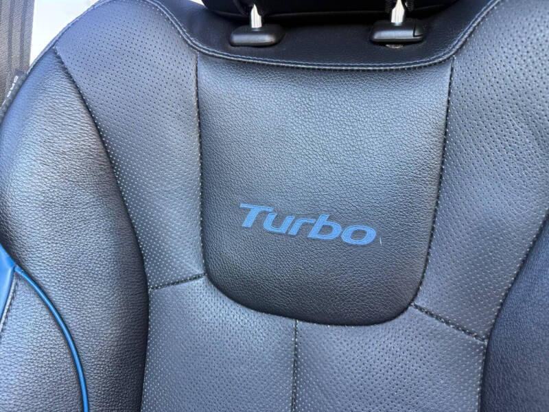 2014 Hyundai Veloster