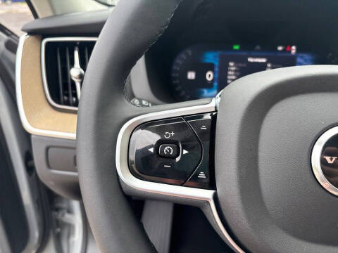 2026 Volvo XC60 B5 Core