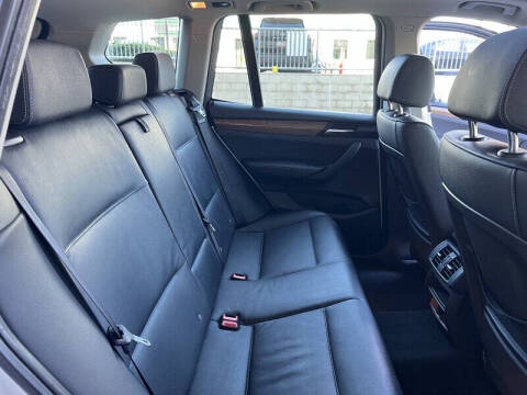 2011 BMW X3 xDrive28i