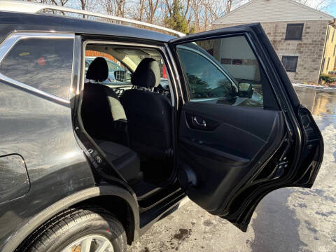 2018 Nissan Rogue SV