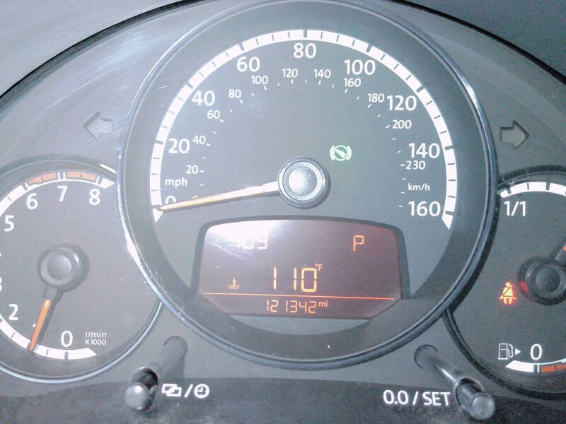 2014 Volkswagen Beetle 1.8T Entry PZEV