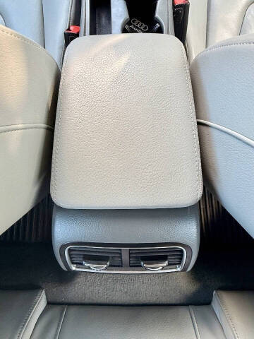 2016 Audi A4 2.0T quattro Premium Plus