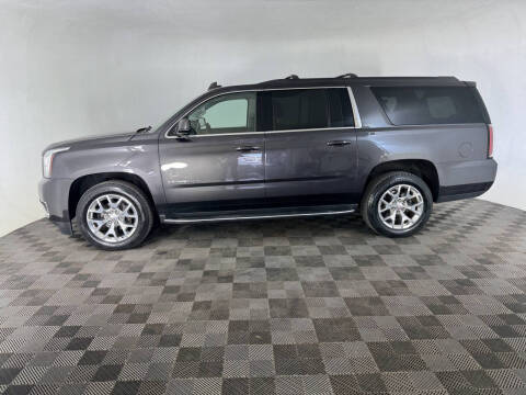 2017 GMC Yukon XL SLT