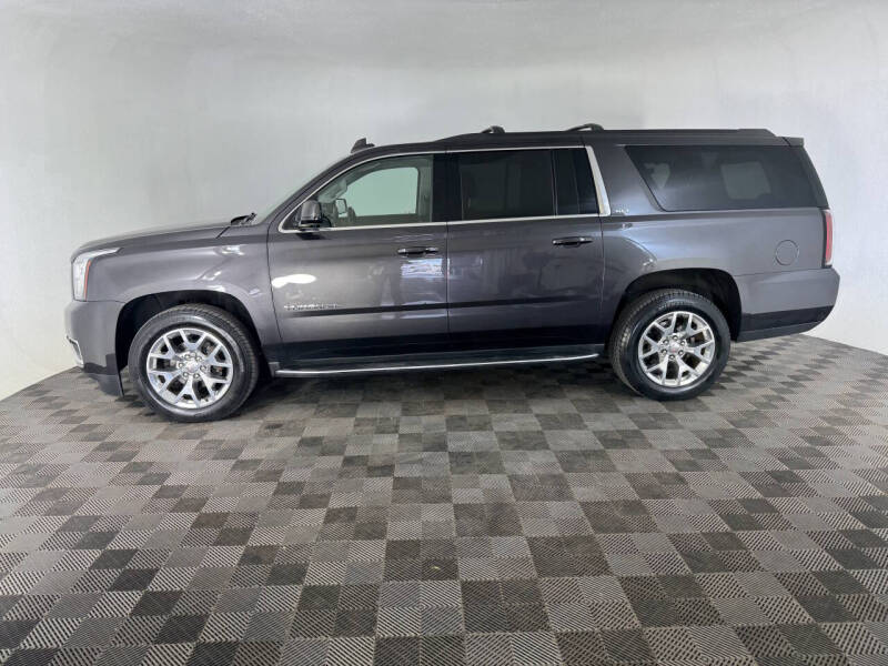 2017 GMC Yukon XL SLT