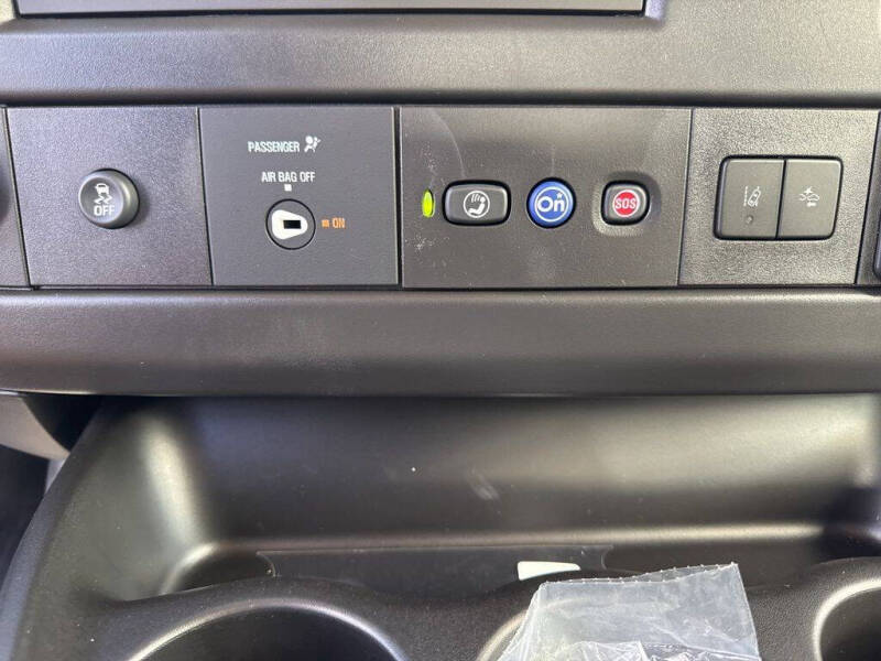 2025 Chevrolet Express 2500