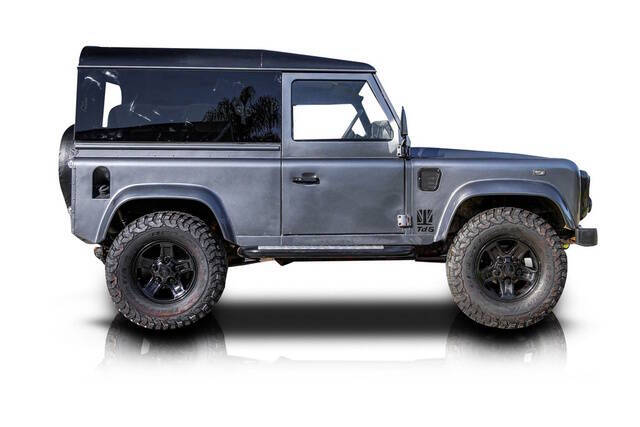 2000 Land Rover Defender