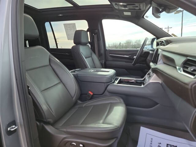 2023 GMC Yukon XL Denali