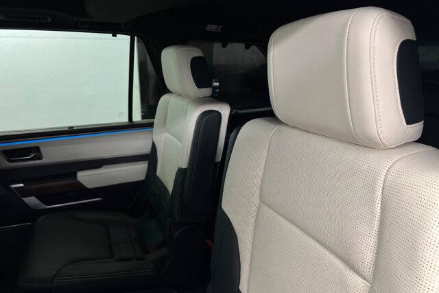 2024 Toyota Sequoia Capstone
