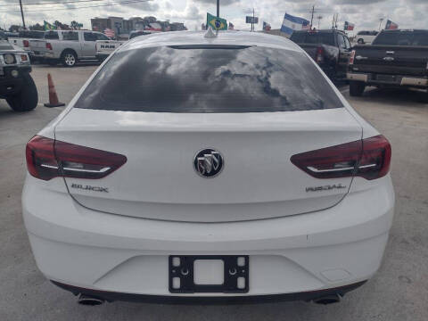 2018 Buick Regal Sportback Essence