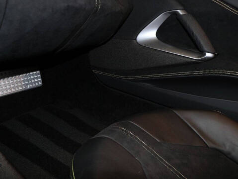 2021 Ferrari 812 GTS