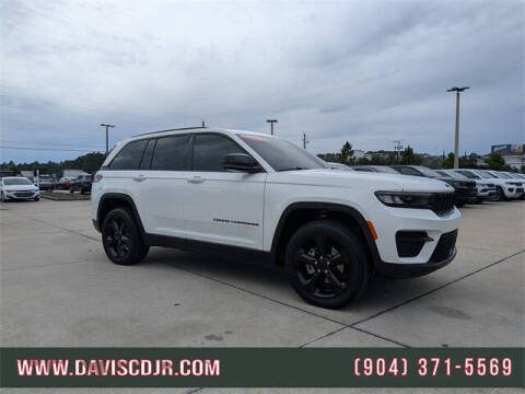 2023 Jeep Grand Cherokee Altitude