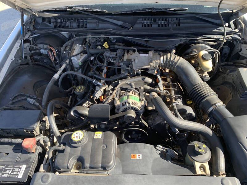 2004 Ford Crown Victoria Police Interceptor