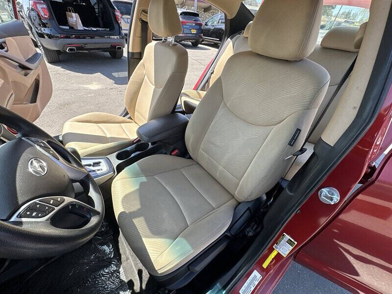 2012 Hyundai Elantra GLS