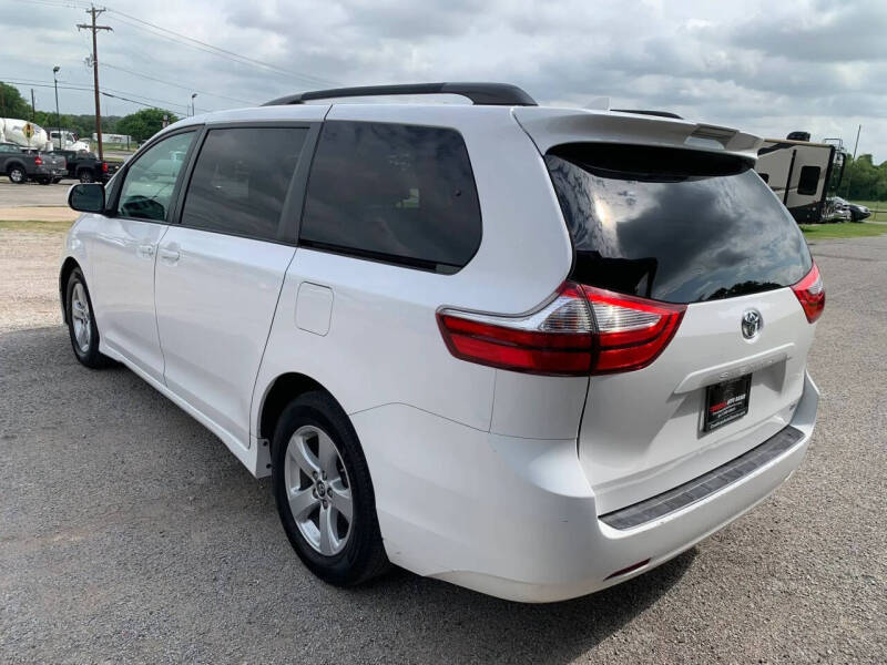 2019 Toyota Sienna