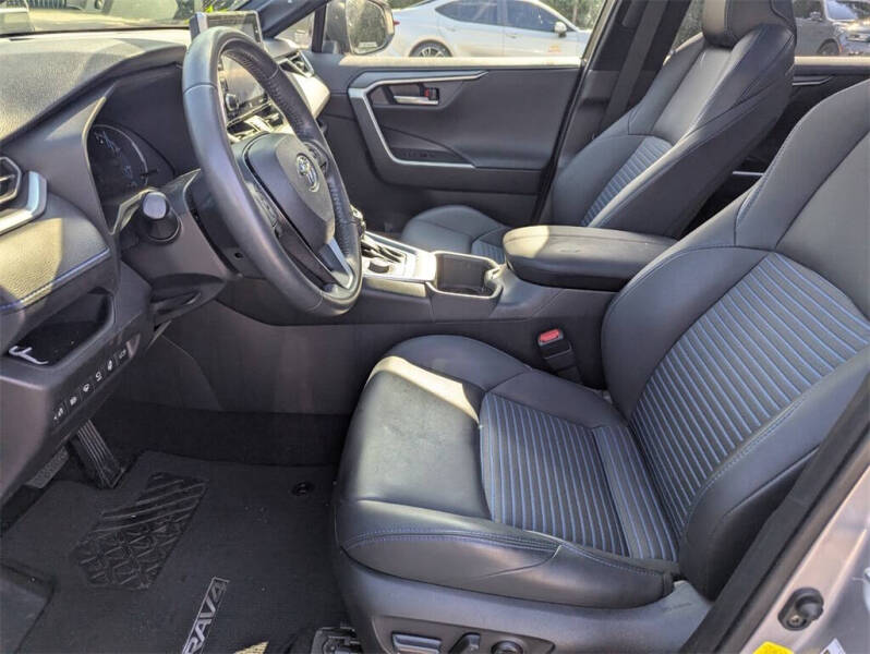 2022 Toyota RAV4 Hybrid XSE