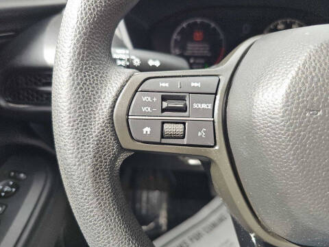 2025 Honda HR-V LX