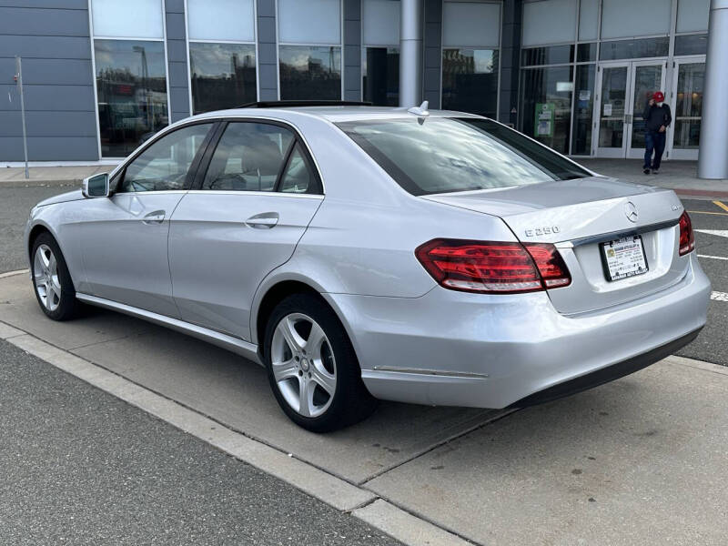 2014 Mercedes-Benz E-Class E 250 BlueTEC Sport 4MATIC
