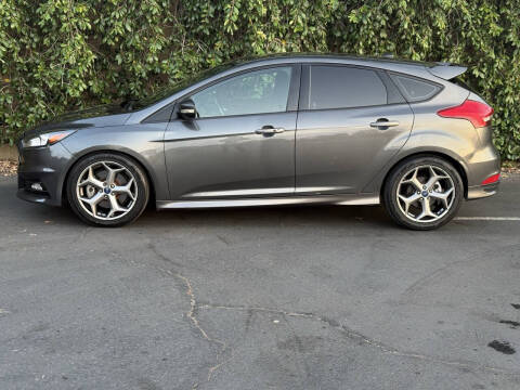 2016 Ford Focus ST
