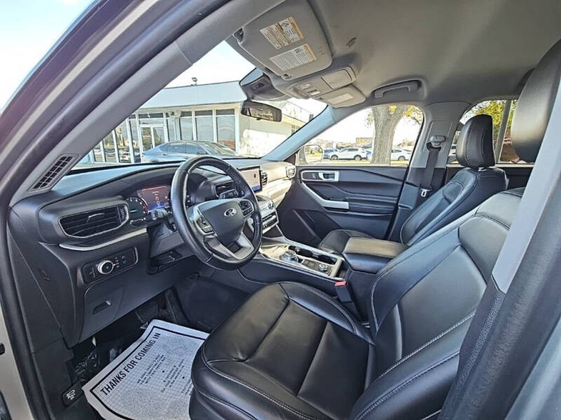 2022 Ford Explorer XLT