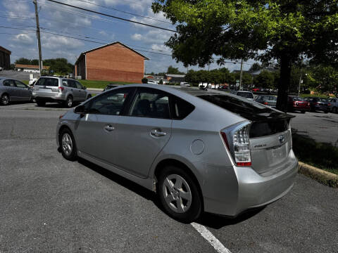 2010 Toyota Prius III