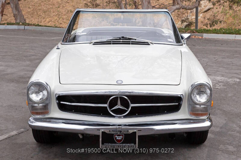 1967 Mercedes-Benz SL-Class