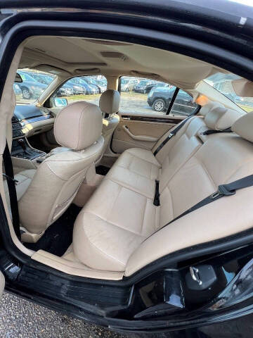 2003 BMW 3 Series 325i