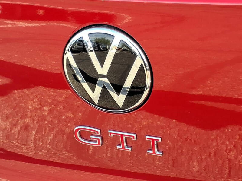 2026 Volkswagen Golf GTI SE
