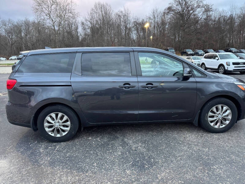 2020 Kia Sedona LX
