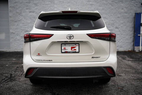 2021 Toyota Highlander L