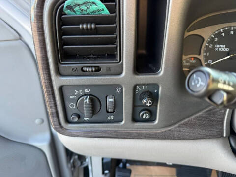 2005 GMC Yukon Denali
