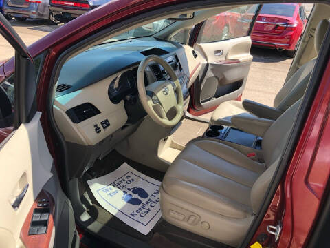 2012 Toyota Sienna XLE 8-Passenger