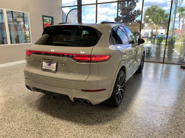 2020 Porsche Cayenne S