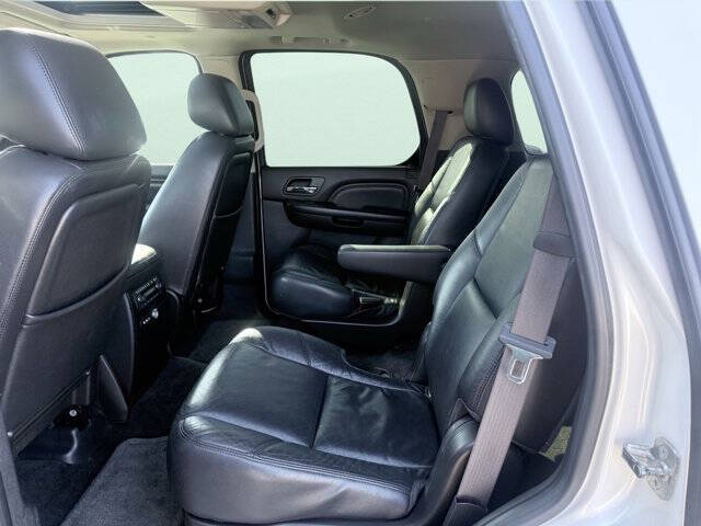 2012 Cadillac Escalade Luxury