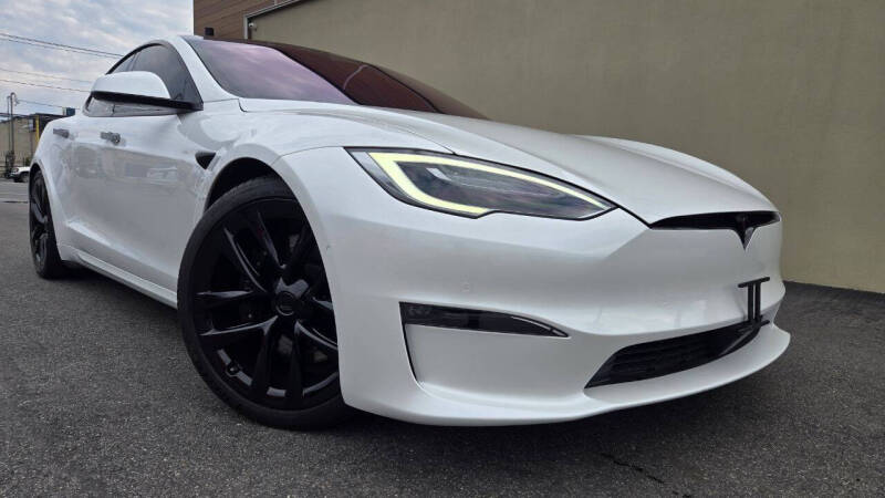 2022 Tesla Model S Plaid