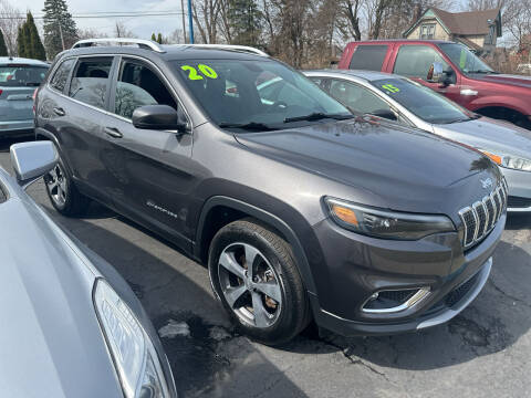 2020 Jeep Cherokee for sale at Lee's Auto Sales in Garden City MI