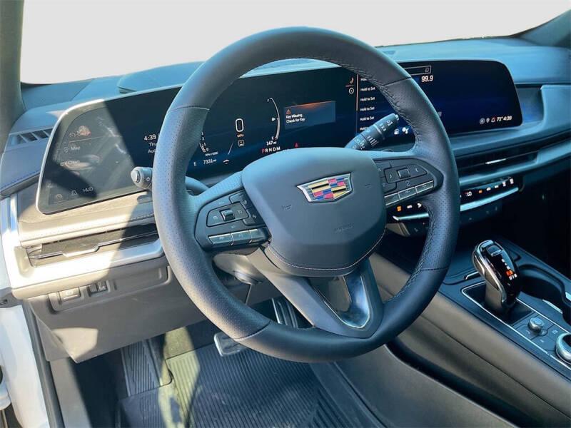 2024 Cadillac XT4 Sport