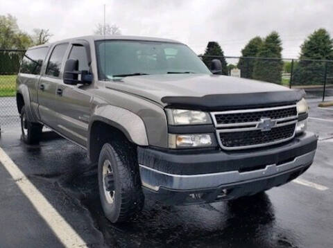 2006 Chevrolet Silverado 2500HD for sale at AUTO AND PARTS LOCATOR CO. in Carmel IN