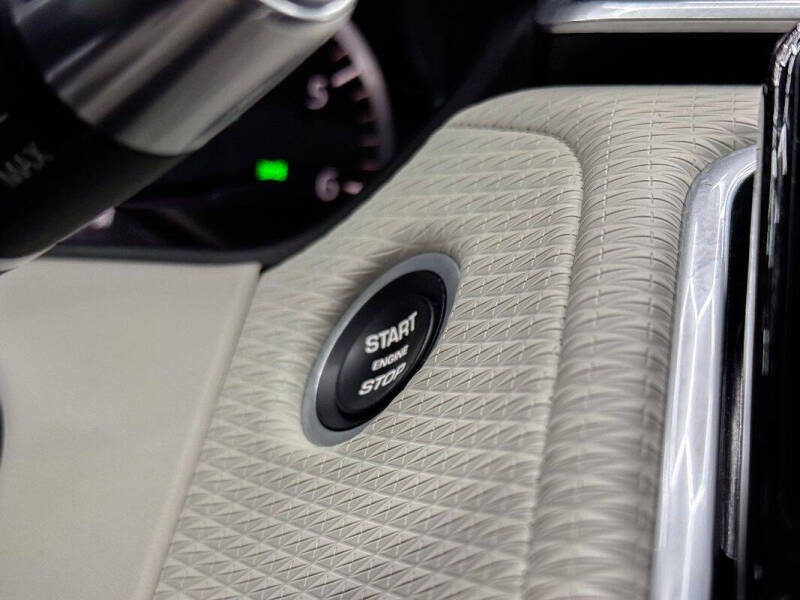 2021 Land Rover Range Rover Velar P250 S