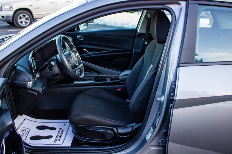 2023 Hyundai Elantra