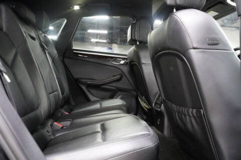 2023 Porsche Macan S