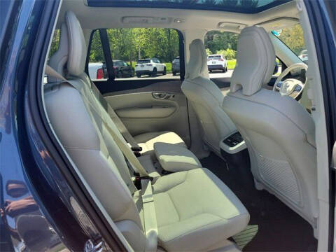 2024 Volvo XC90 B5 Plus Bright Theme