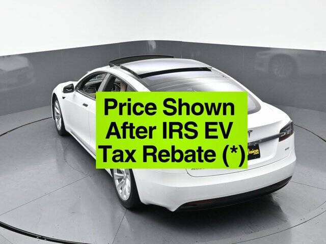 Used 2016 Tesla Model S 90D with VIN 5YJSA1E20GF172384 for sale in Conshohocken, PA